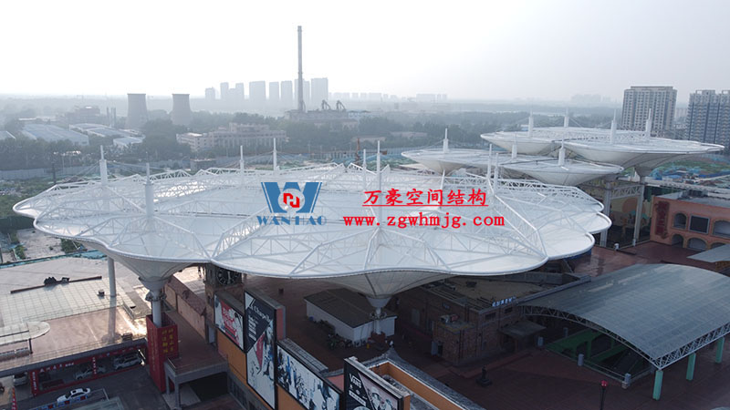 張拉膜結(jié)構(gòu) 張拉膜結(jié)構(gòu)