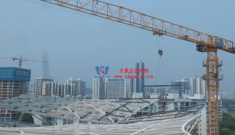 勞動最光榮，致敬一線工作者！