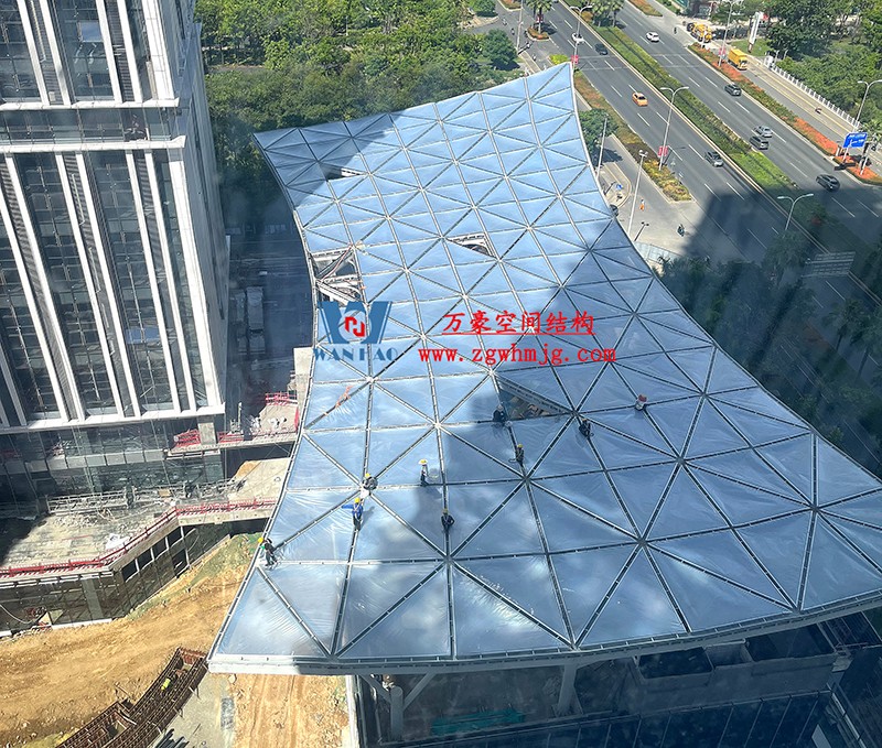 縱使烈日炎炎，腳步從未止歇！海南這個(gè)ETFE氣枕膜項(xiàng)目施工進(jìn)度有最新消息