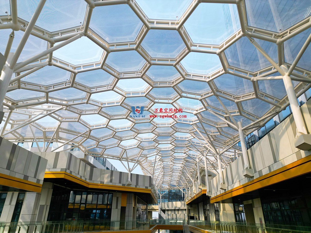 已完工，這個ETFE氣枕商業(yè)天幕閃亮登場！