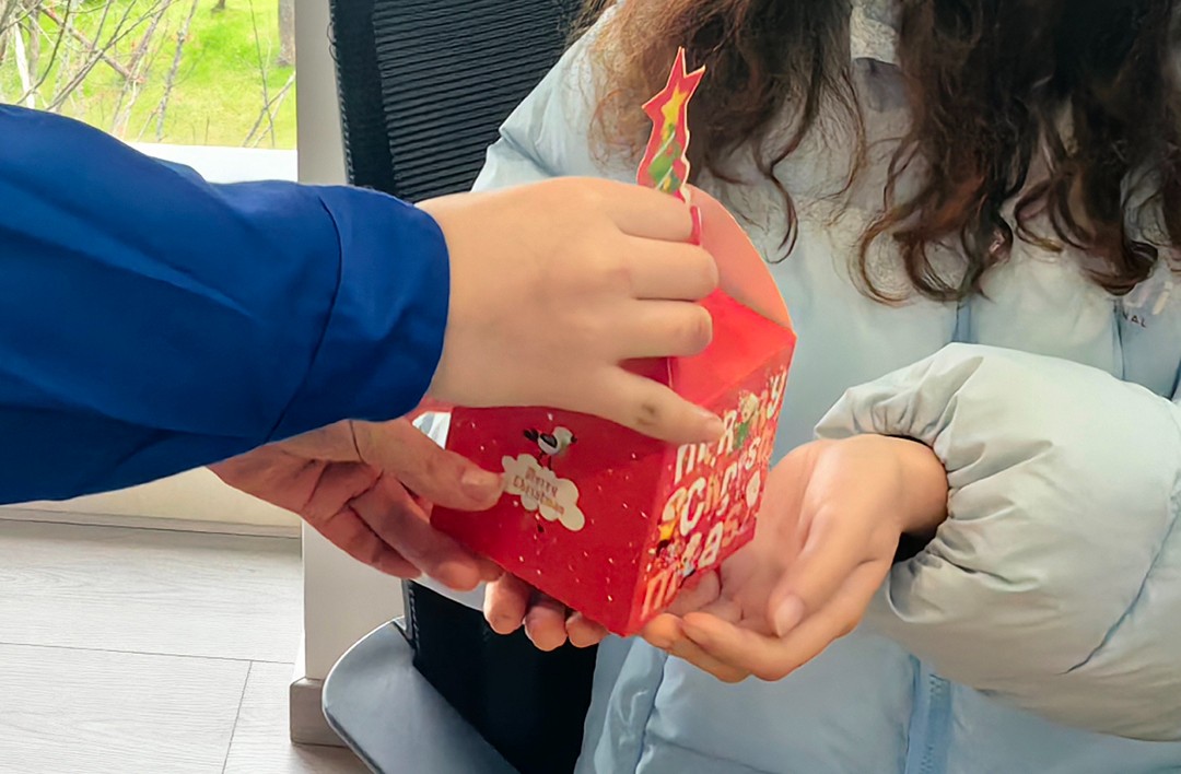 關(guān)愛員工，愛在萬豪|暖心平安夜，傳遞“蘋”安幸福