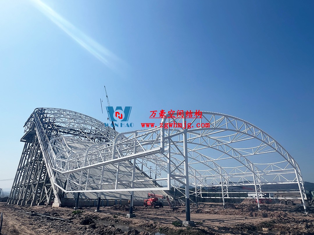 馭風逐沙，織就賽道美學——比亞迪紹興嵊州賽車場干拔沙坡觀景平臺鋼膜結構