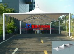 出入口張拉膜結(jié)構(gòu)是什么？有哪些特點？