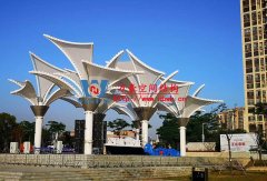 膜結構材料有哪些優(yōu)點特點？膜結構材料性能特點分析